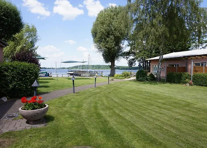 Maerkisches Gildehaus Tagungs-und Congresshotel Des Handwerks Gmbh فندق شيلووسي